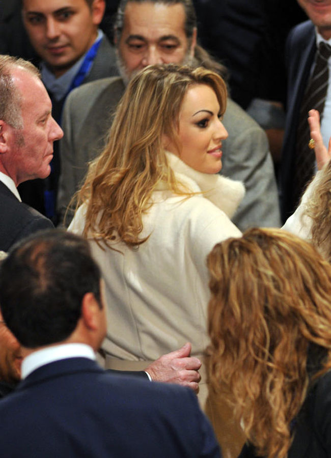 Silvio Berlusconi e Francesca Pascale, fuga segreta a Formentera. FOTO Silvio Berlusconi e Francesca Pascale, fuga segreta a Formentera. FOTO