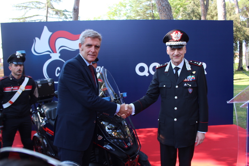 Consegnata all’Arma dei Carabinieri il Qooder di Quadro Vehicles in livrea Consegnata all’Arma dei Carabinieri il Qooder di Quadro Vehicles in livrea