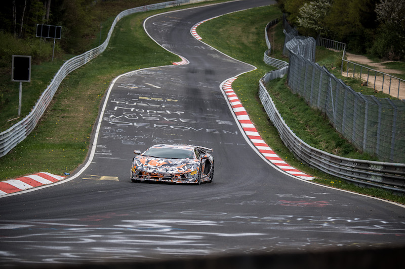 La Lamborghini Aventador SVJ gommata Pirelli conquista il Nurburgring La Lamborghini Aventador SVJ gommata Pirelli conquista il Nurburgring