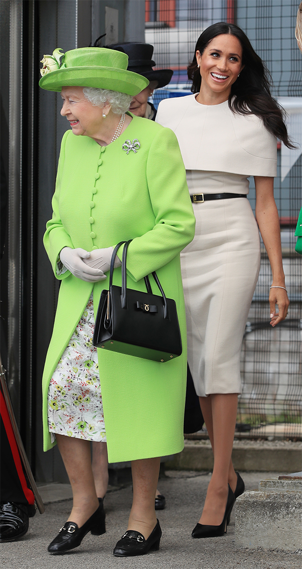 Meghan Markle e Harry danno “scandalo”: bacio in pubblico. MEGHAN MARKLE NEWS Meghan Markle e Harry danno “scandalo”: bacio in pubblico. MEGHAN MARKLE NEWS