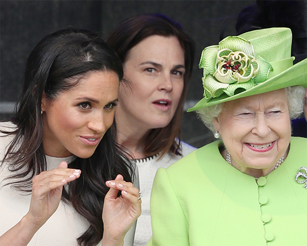 Meghan Markle e Harry danno “scandalo”: bacio in pubblico. MEGHAN MARKLE NEWS Meghan Markle e Harry danno “scandalo”: bacio in pubblico. MEGHAN MARKLE NEWS