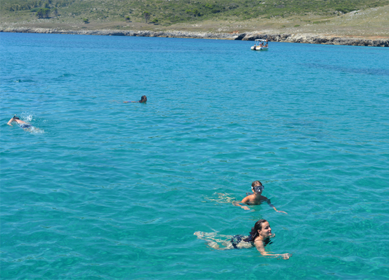 Salento che vai, leggenda che trovi. Il consiglio? Scoprirle in catamarano Salento che vai, leggenda che trovi. Il consiglio? Scoprirle in catamarano