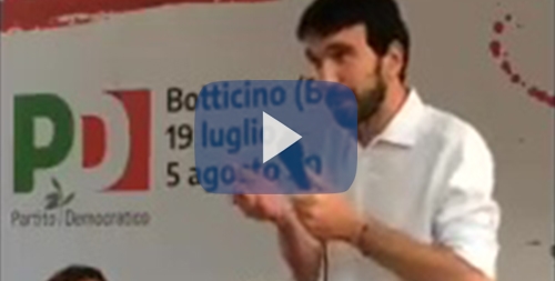 Maurizio Martina contestato dai militanti del Pd a Brescia Maurizio Martina contestato dai militanti del Pd a Brescia