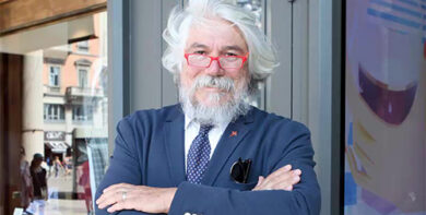 Meluzzi: strategia stile Ucraina per far cadere il governo INTERVISTA-DENUNCIA