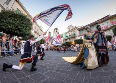 Alla tavola della principessa Costanza rilancia la Teggiano turistica