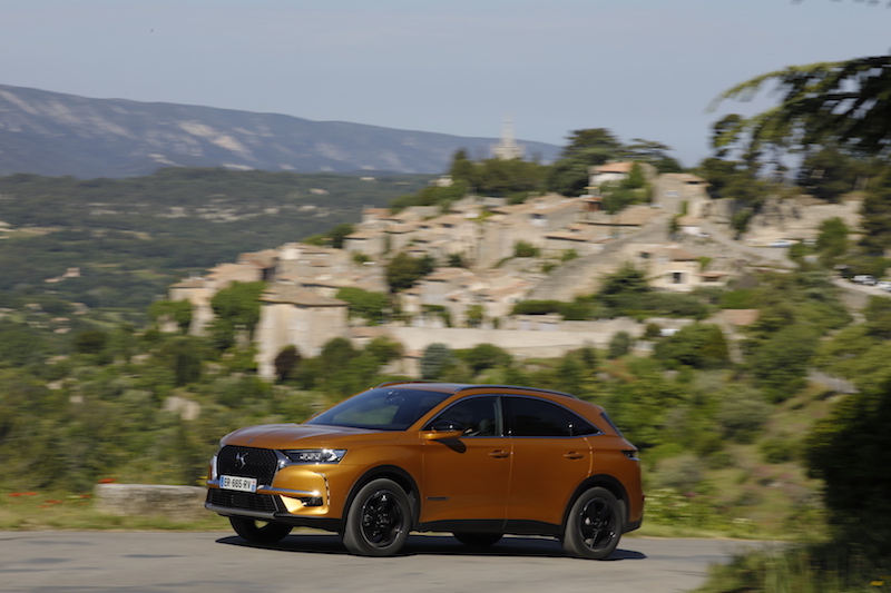DS7 Crossback summer tour si parte da Sabaudia DS7 Crossback summer tour si parte da Sabaudia