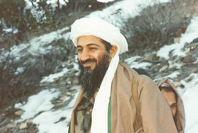 Figlio di bin Laden sposa figlia di un terrorista dell’11 settembre Figlio di bin Laden sposa figlia di un terrorista dell’11 settembre