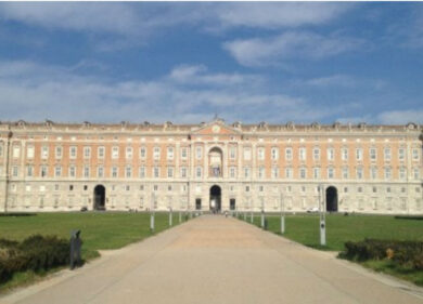 Fannulloni, licenziati 6 custodi Reggia di Caserta. Ecco com’è stato possibile