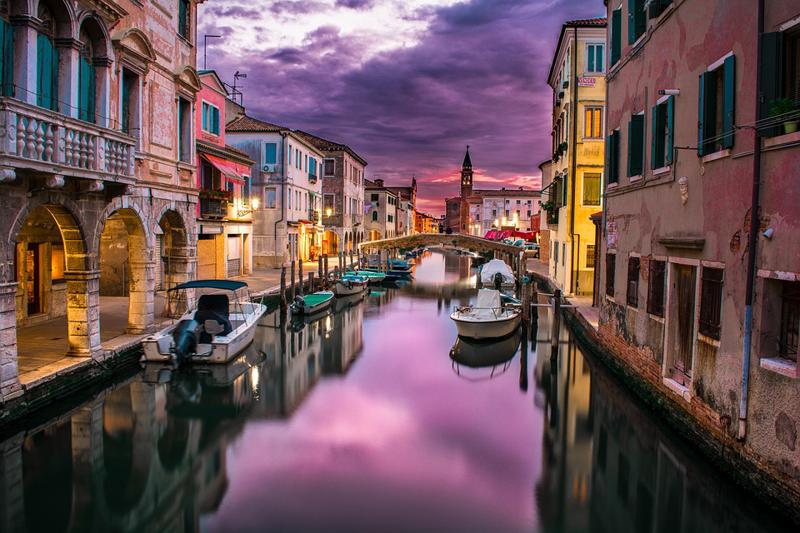Venezia, notte in una quasi prigione per chi fa il bagno in Laguna Venezia, notte in una quasi prigione per chi fa il bagno in Laguna