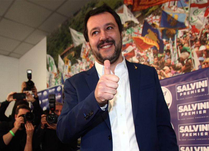 Salvini tsunami: 70 giorni di Matteo? Meno sbarchi e Lega boom nei sondaggi Salvini tsunami: 70 giorni di Matteo? Meno sbarchi e Lega boom nei sondaggi
