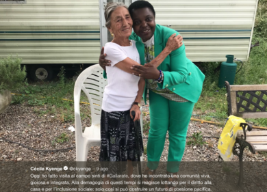 La Kyenge difende i rom e critica Salvini, ma sui social finisce a “parolacce”