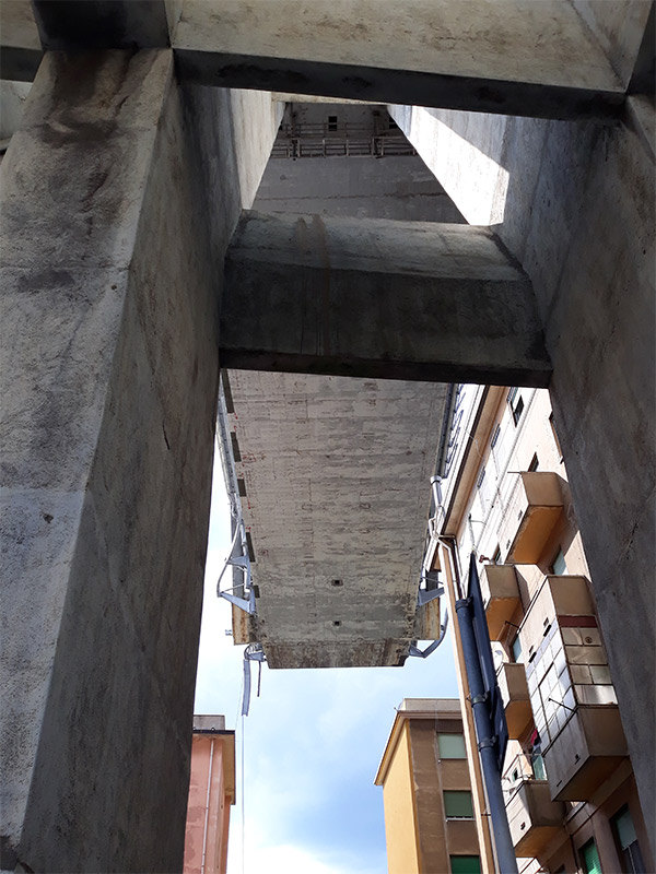 Ponte Morandi Genova, storia di una lunga e inesorabile decadenza bimillenaria Ponte Morandi Genova, storia di una lunga e inesorabile decadenza bimillenaria
