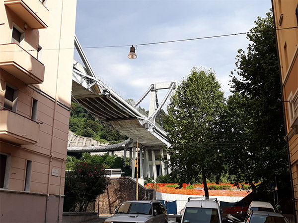 Ponte Morandi Genova, storia di una lunga e inesorabile decadenza bimillenaria Ponte Morandi Genova, storia di una lunga e inesorabile decadenza bimillenaria