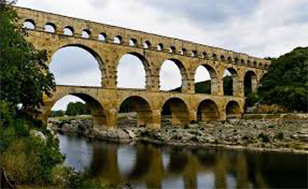 Ponte Morandi Genova, storia di una lunga e inesorabile decadenza bimillenaria Ponte Morandi Genova, storia di una lunga e inesorabile decadenza bimillenaria