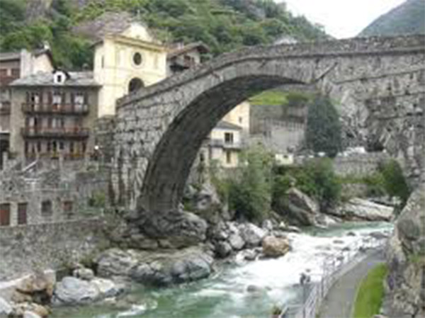 Ponte Morandi Genova, storia di una lunga e inesorabile decadenza bimillenaria Ponte Morandi Genova, storia di una lunga e inesorabile decadenza bimillenaria