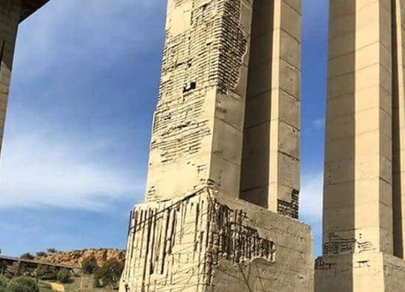 Galleria foto 'Genova, “la metà dei ponti italiani è a rischio crollo”. FOTO CHOC' - foto 1