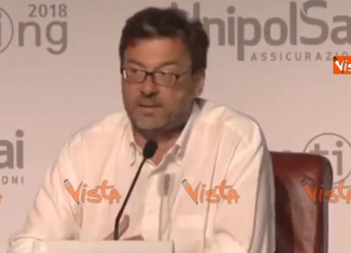 Giorgetti: “Parlamento non conta piu’ nulla”