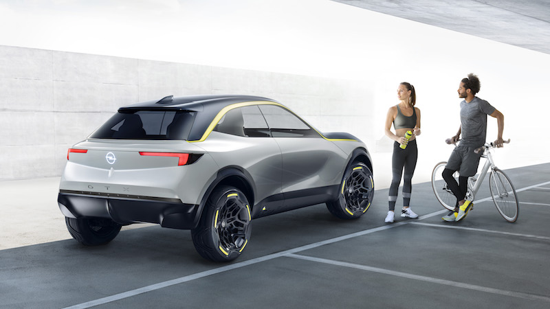 Opel  svela il GT X Experimental il primo SUV compatto elettrico 5 porte