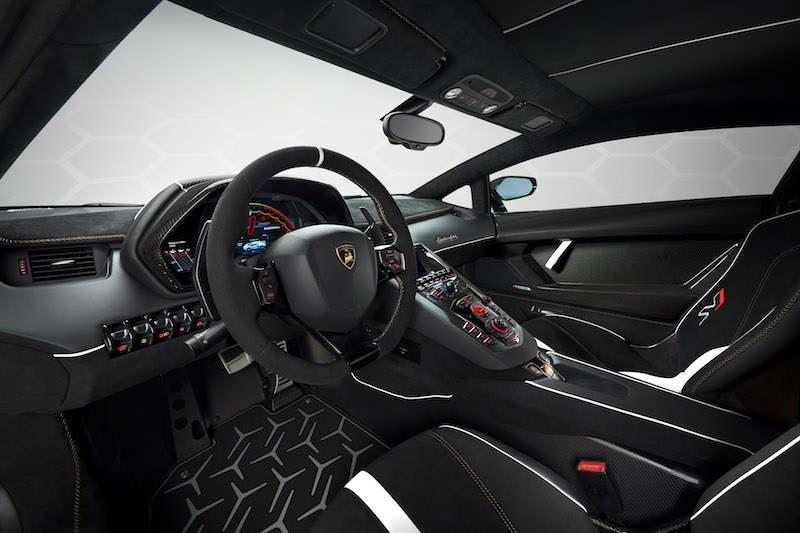 Lamborghini Aventador SVJ: ecco l’ultima, incredibile, creazione del Toro Lamborghini Aventador SVJ: ecco l’ultima, incredibile, creazione del Toro