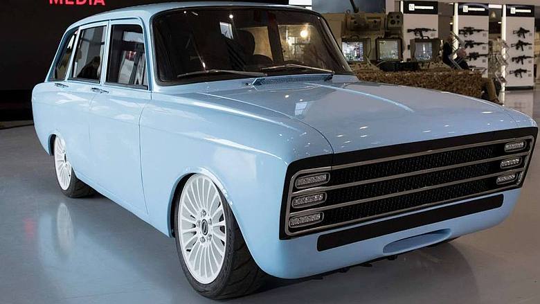 Kalashnikov lancia la sfida a Tesla: ecco la sua auto elettrica Kalashnikov lancia la sfida a Tesla: ecco la sua auto elettrica