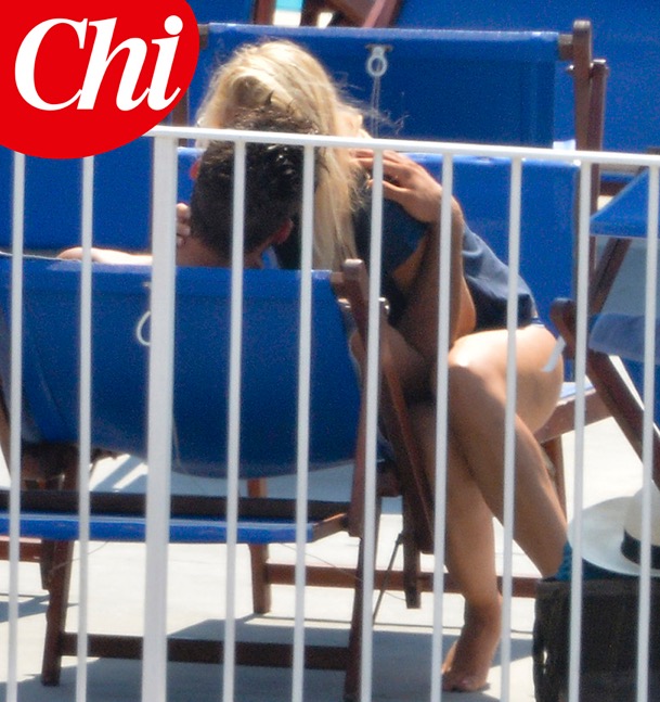 Claudia Zanella dice addio a Brizzi? Intanto l’attrice bacia un altro Claudia Zanella dice addio a Brizzi? Intanto l’attrice bacia un altro