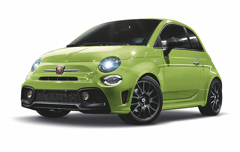 Abarth presenta la nuova gamma 595 Abarth presenta la nuova gamma 595