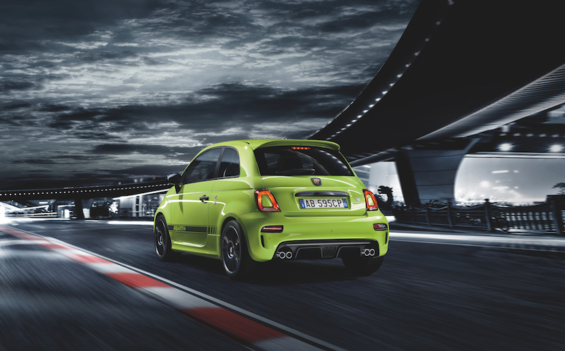 Abarth presenta la nuova gamma 595 Abarth presenta la nuova gamma 595