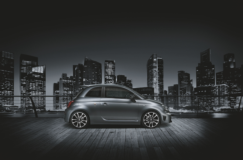 Abarth presenta la nuova gamma 595 Abarth presenta la nuova gamma 595
