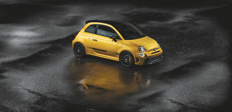 Abarth presenta la nuova gamma 595 Abarth presenta la nuova gamma 595