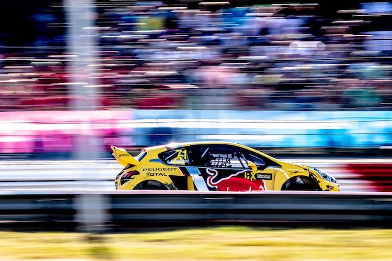 Il Team Peugeot nella tappa francese del WRX soffre Il Team Peugeot nella tappa francese del WRX soffre