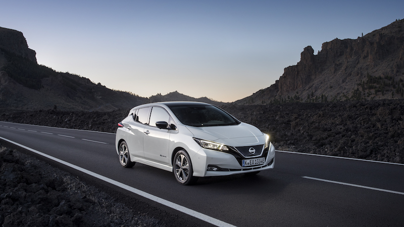 Nissan si conferma leader nella mobilità elettrica in Italia