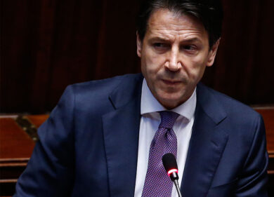 Cattedra alla Sapienza? Conte smonta le fake news. Video