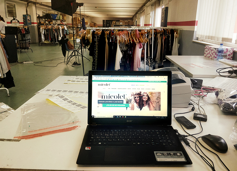 Moda, Micolet.com arriva in Italia: abiti di seconda mano in vendita online Moda, Micolet.com arriva in Italia: abiti di seconda mano in vendita online