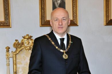 Statua Garibaldi, la Massoneria del Goi si offre di pagare il restauro