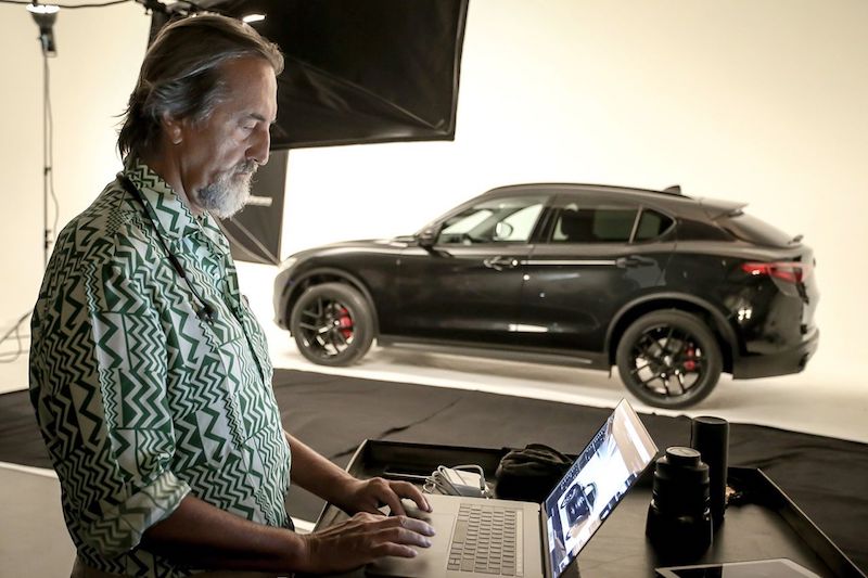 L’obiettivo di Giovanni Gastel interpreta la gamma Alfa Romeo B-Tech L’obiettivo di Giovanni Gastel interpreta la gamma Alfa Romeo B-Tech