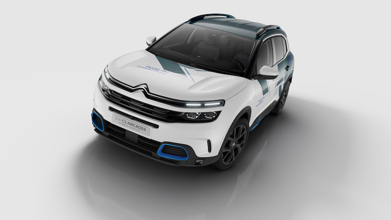 A Parigi debutta la Citroen C5 Aircross Hybrid Concept A Parigi debutta la Citroen C5 Aircross Hybrid Concept