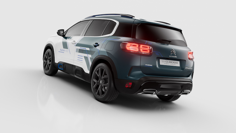 A Parigi debutta la Citroen C5 Aircross Hybrid Concept A Parigi debutta la Citroen C5 Aircross Hybrid Concept