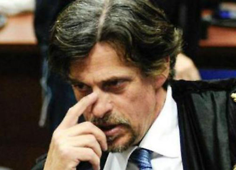 Diciotti, minacce di morte al pm Patronaggio: busta con proiettile Diciotti, minacce di morte al pm Patronaggio: busta con proiettile