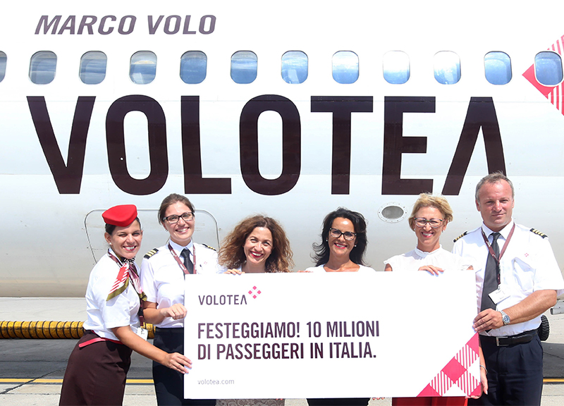 Volotea tocca a Napoli il traguardo dei 10 milioni trasportati in Italia Volotea tocca a Napoli il traguardo dei 10 milioni trasportati in Italia