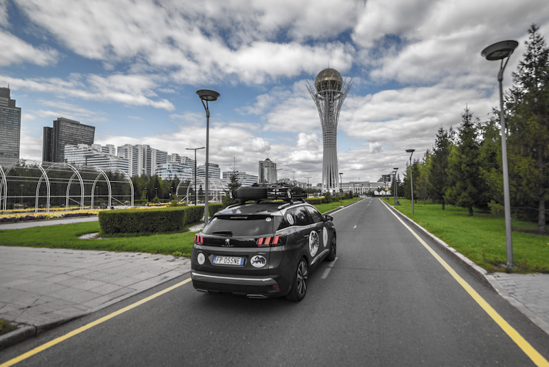 Sulle orme della Via della Seta, la Peugeot 3008 arriva a Astana (Kazakistan) Sulle orme della Via della Seta, la Peugeot 3008 arriva a Astana (Kazakistan)