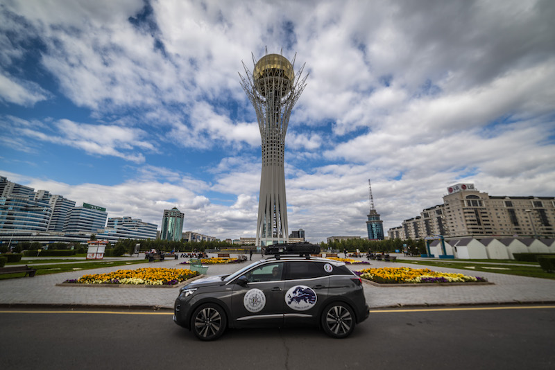 Sulle orme della Via della Seta, la Peugeot 3008 arriva a Astana (Kazakistan) Sulle orme della Via della Seta, la Peugeot 3008 arriva a Astana (Kazakistan)
