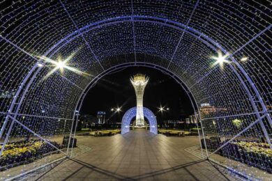 Sulle orme della Via della Seta, la Peugeot 3008 arriva a Astana (Kazakistan)