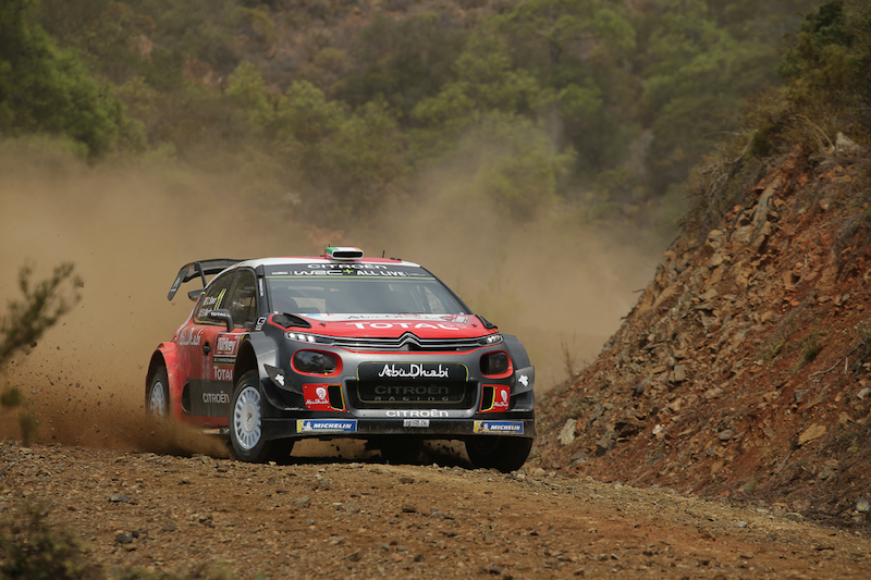 Rally di Turchia, le Citroen  C3 WRC combattono con la sfortuna