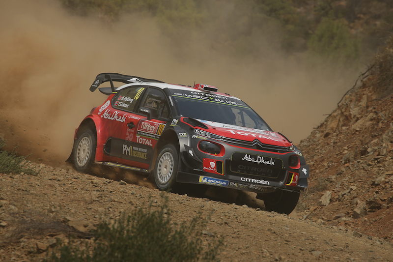 Rally di Turchia, le Citroen  C3 WRC combattono con la sfortuna