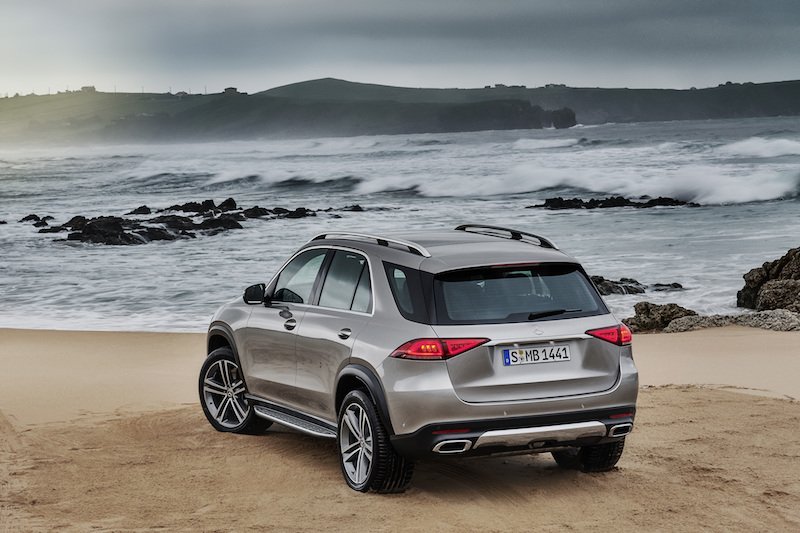 Debutta a Parigi la nuova Mercedes GLE