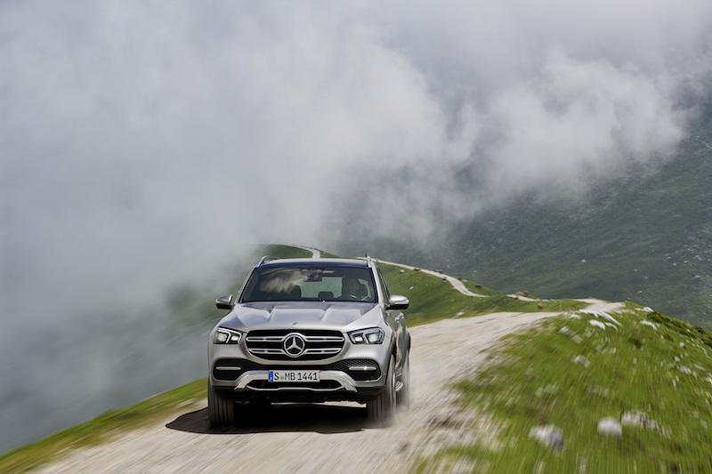 Debutta a Parigi la nuova Mercedes GLE
