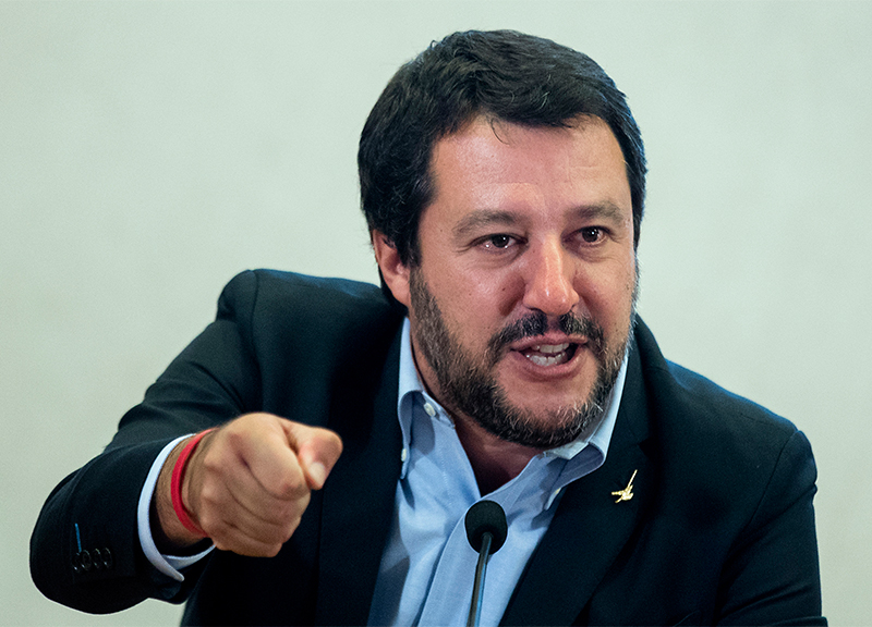 Salvini vs globalisti: distruggerò i vostri sogni di ‘gloria’ Salvini vs globalisti: distruggerò i vostri sogni di ‘gloria’