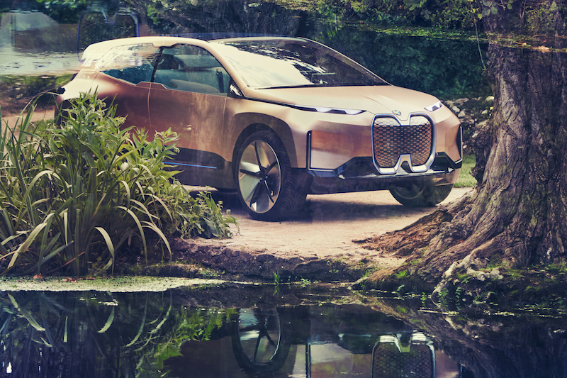Vision iNEXT: l’auto del futuro secondo BMW