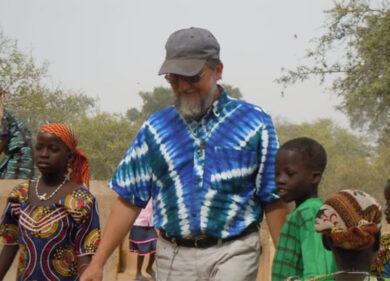 Niger, rapito a Niamey sacerdote italiano. I sequestratori forse jihadisti