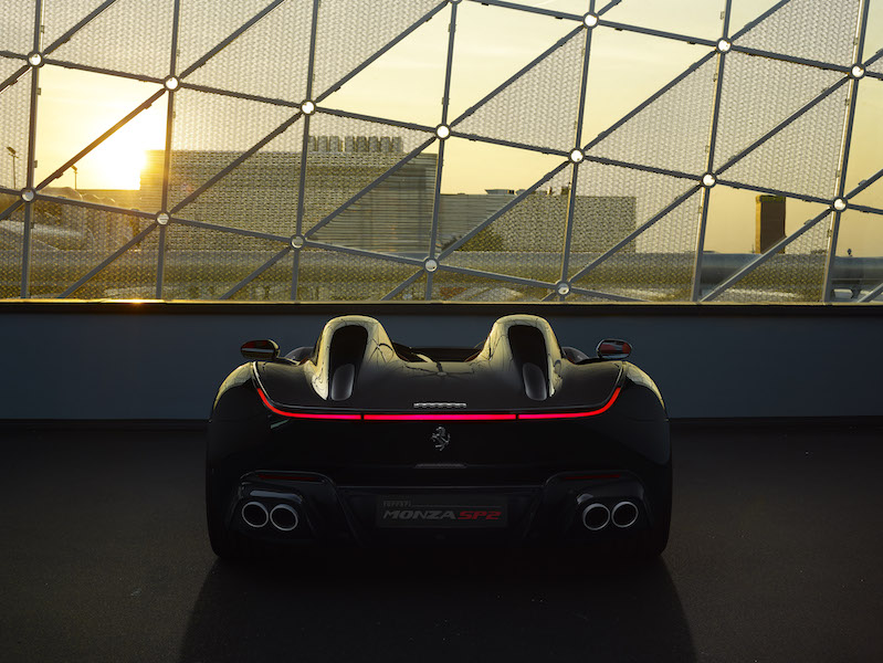 Ferrari Monza SP1 e SP2, solo per pochi Ferrari Monza SP1 e SP2, solo per pochi